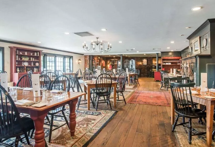 The Century House, Ascend Hotel Collection