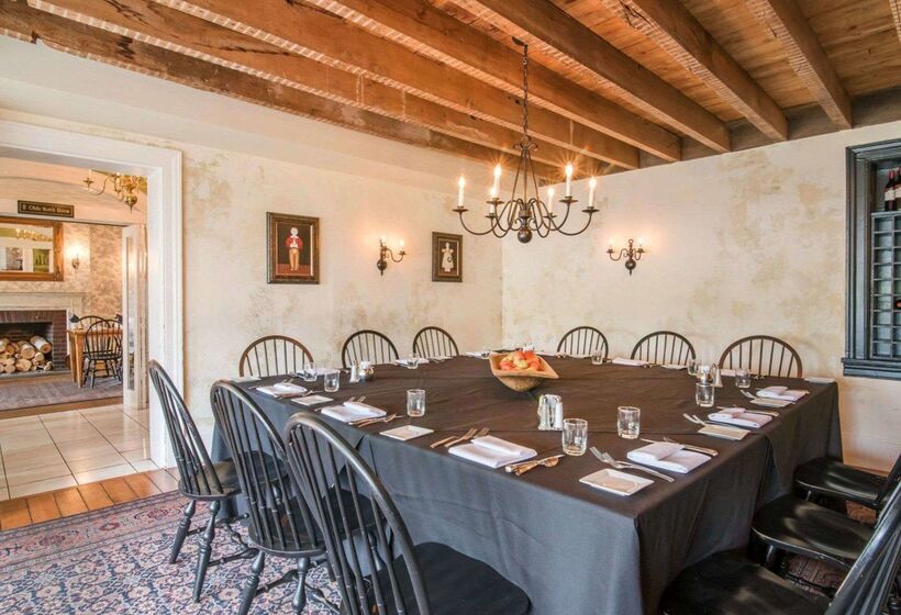 The Century House, Ascend Hotel Collection