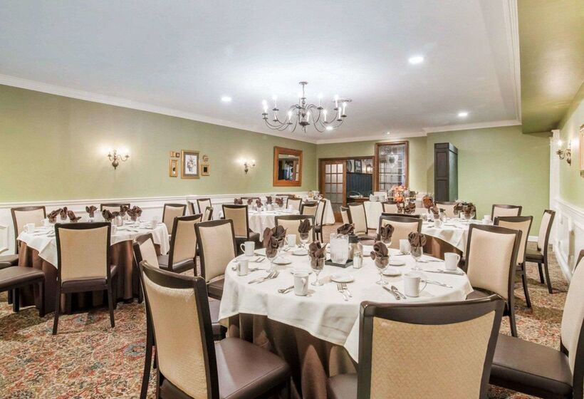 The Century House, Ascend Hotel Collection