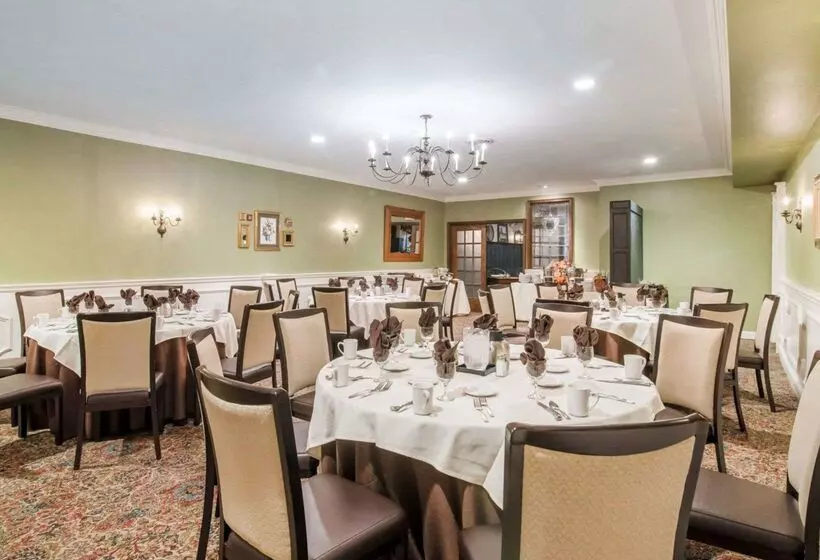 The Century House, Ascend Hotel Collection