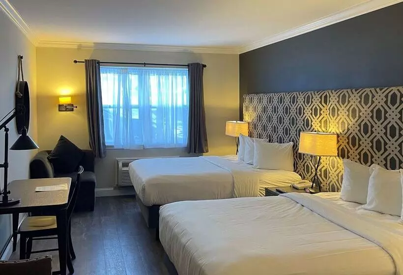 The Century House, Ascend Hotel Collection