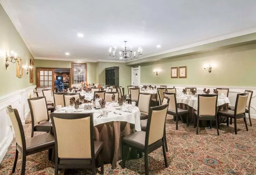 The Century House, Ascend Hotel Collection