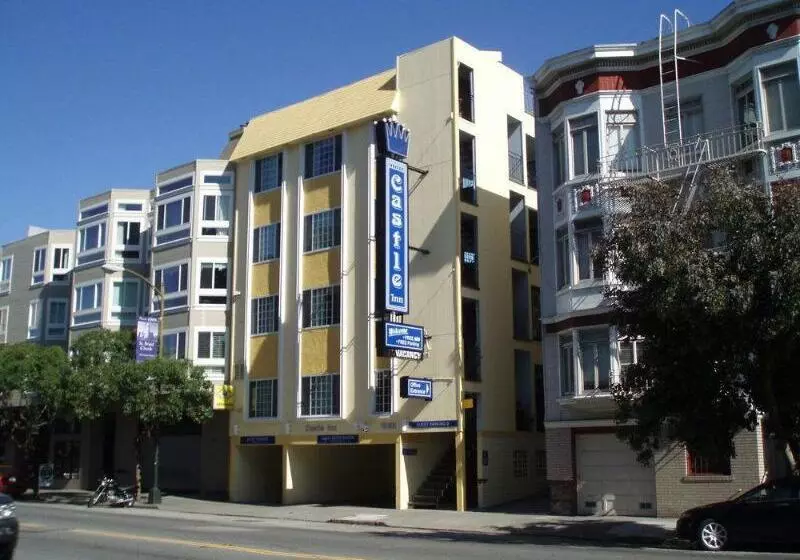 Мотель Castle Inn