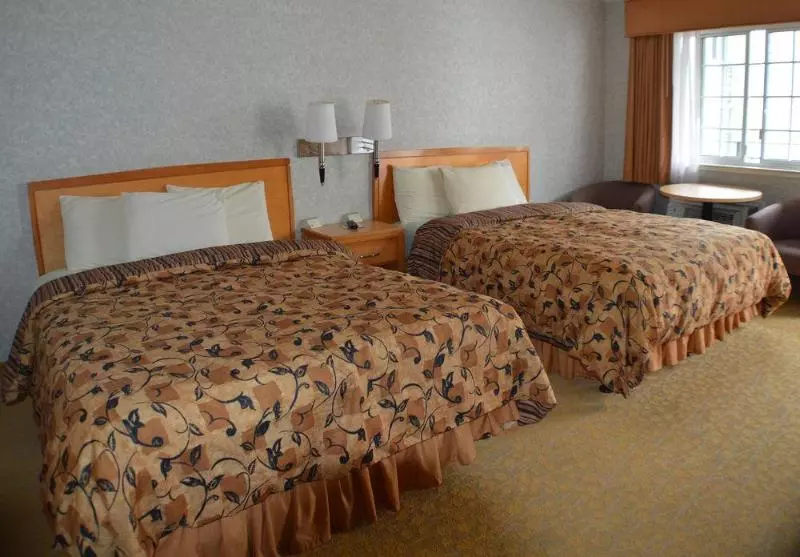 Мотель Castle Inn