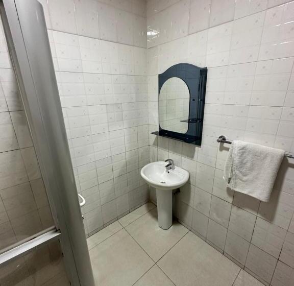 تختخواب و صبحانه Brazza