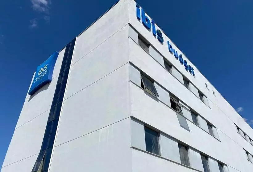 ホテル Ibis Budget Itaperuna