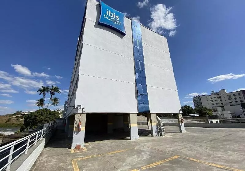 ホテル Ibis Budget Itaperuna