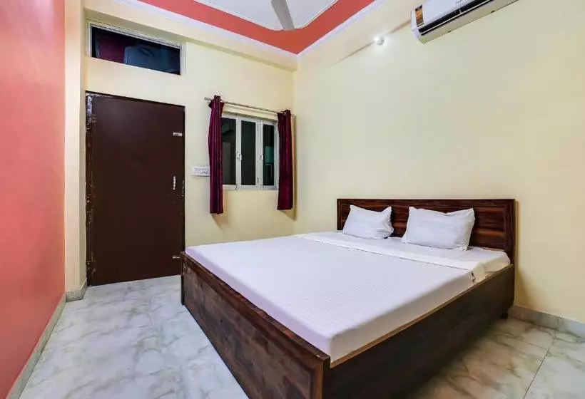 Hotelli Spot On 36052  Sapphire