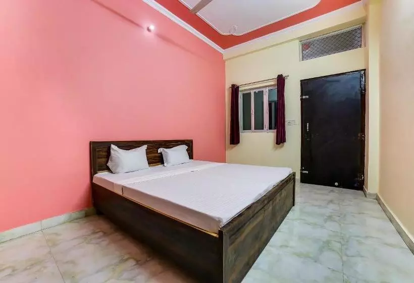 Hotelli Spot On 36052  Sapphire