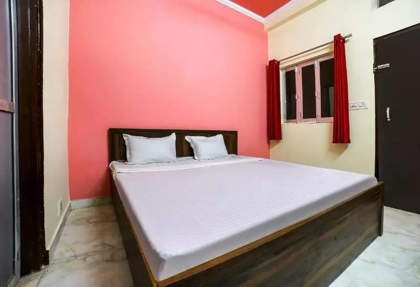 Hotelli Spot On 36052  Sapphire