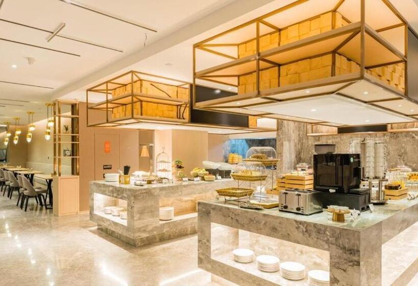 Atour Hotel Wuxi Sanyang Plaza