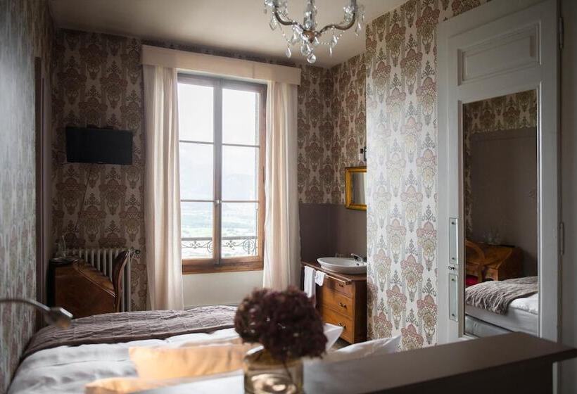 مبيت وإفطار Au Vieux Manoir