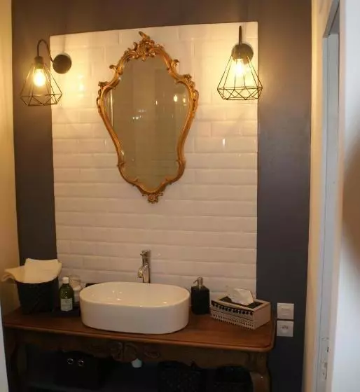 Aamiaismajoitus (B&B) Le Chateau De La Barre