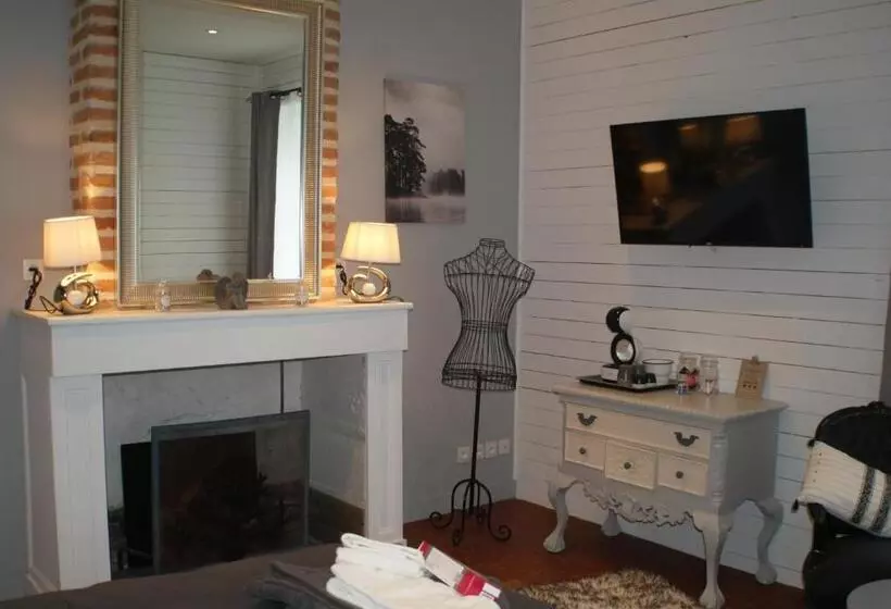 Aamiaismajoitus (B&B) Le Chateau De La Barre