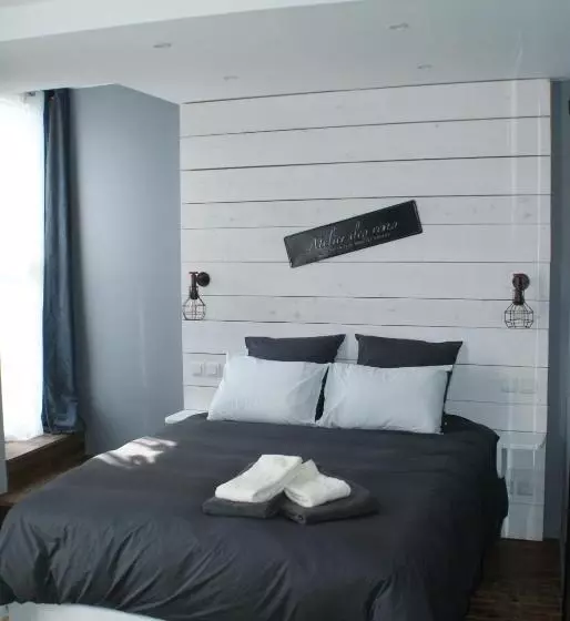 Aamiaismajoitus (B&B) Le Chateau De La Barre