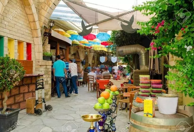 هتل Alinea Suites Limassol Center