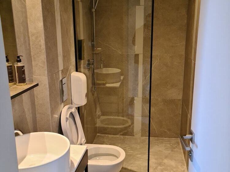 Hotel Alinea Suites Limassol Center