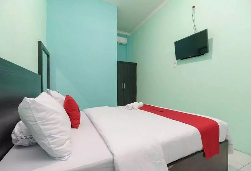 ペンション Reddoorz Near Umsu Medan