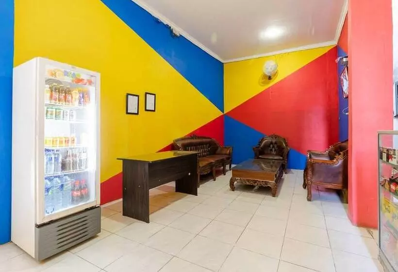 ペンション Reddoorz Near Umsu Medan