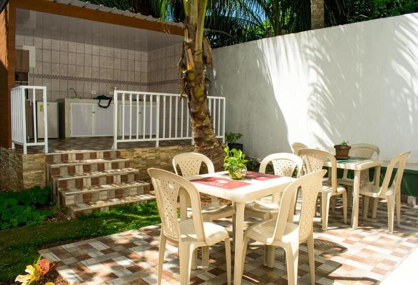 تختخواب و صبحانه Zaboka Sai