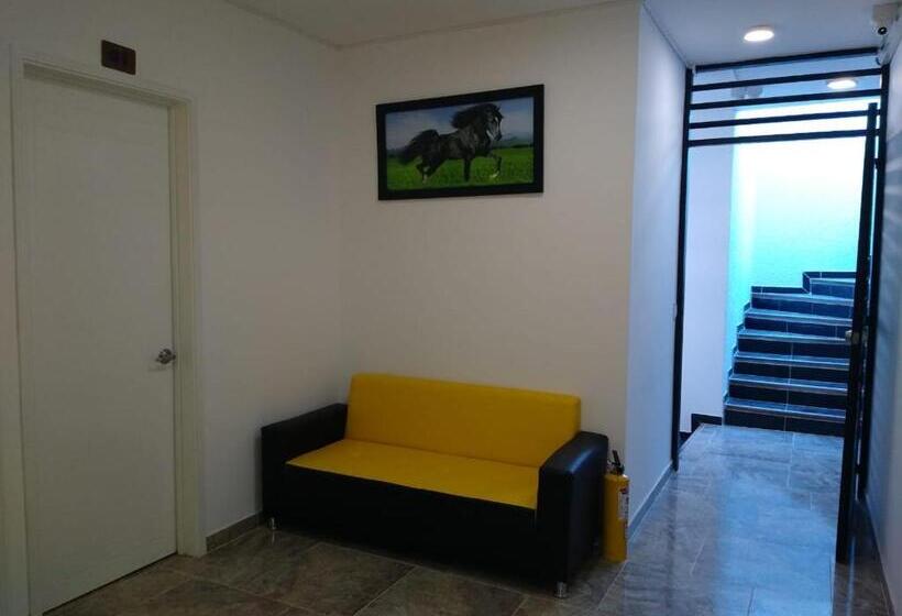 Hotel Hospedaje Rey De Los Vientos