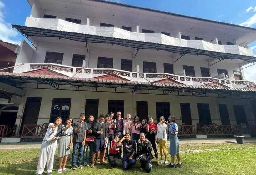 Majatalo Wisma Sibayak Guesthouse Berastagi