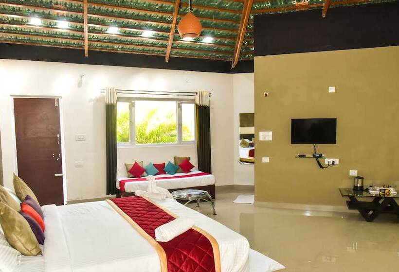 Отель Hoysala Resort