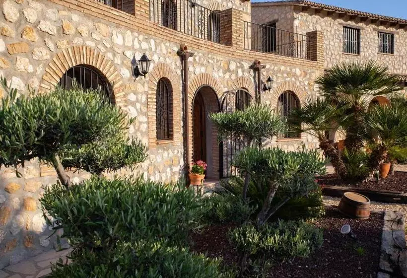 M A S L A P A U Country Hotel   Adults Only