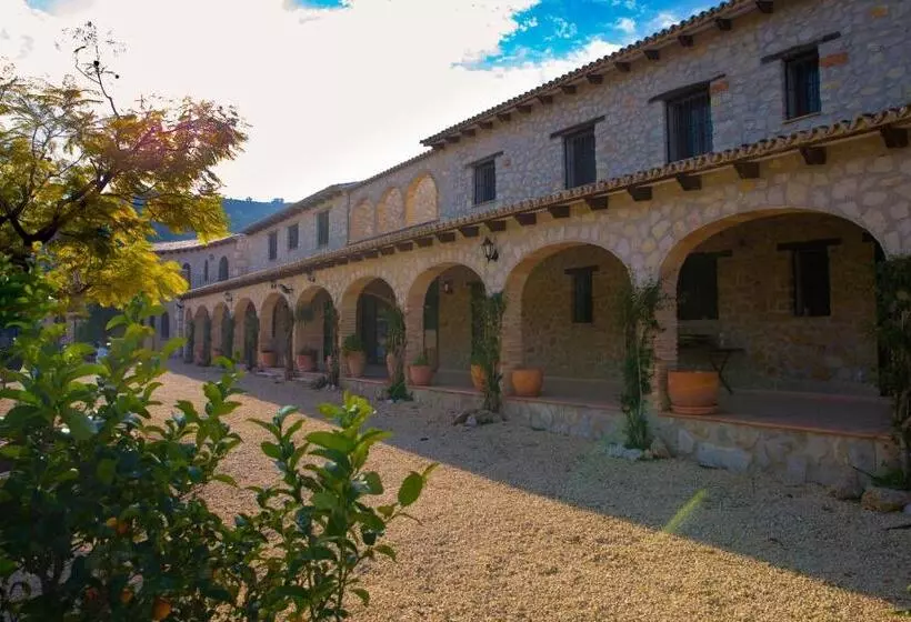 M A S L A P A U Country Hotel   Adults Only