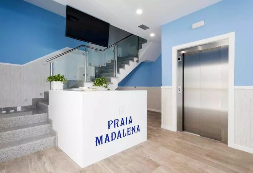 ペンション Hostal Praia Madalena