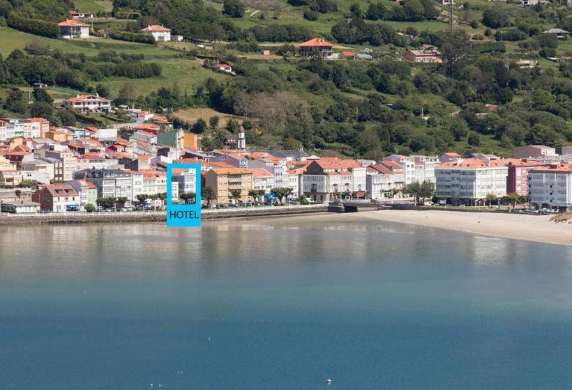 پانسیون Hostal Praia Madalena