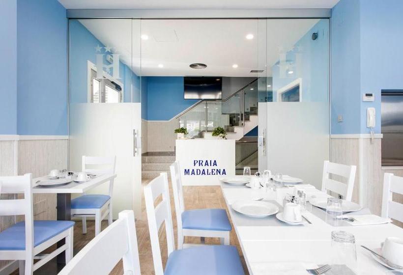 پانسیون Hostal Praia Madalena