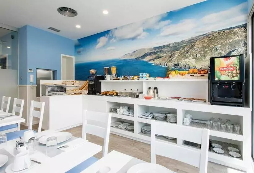 ペンション Hostal Praia Madalena