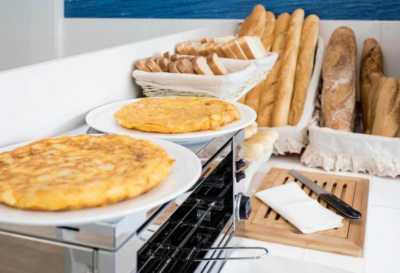 پانسیون Hostal Praia Madalena