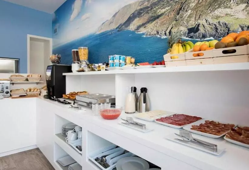 ペンション Hostal Praia Madalena