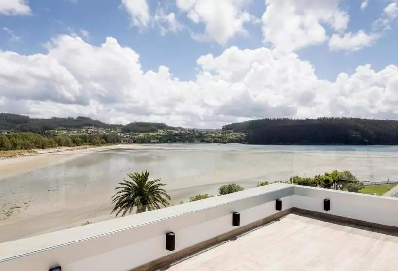 ペンション Hostal Praia Madalena