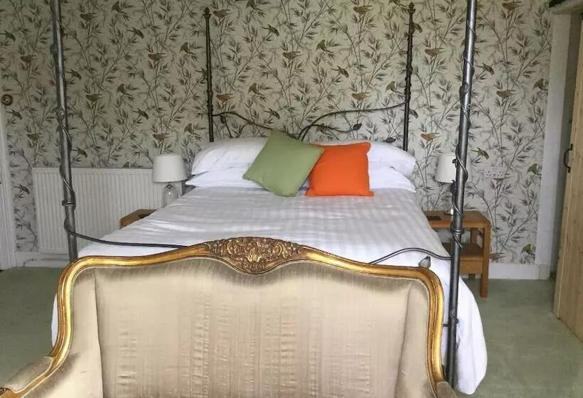 The Burrows Bed And Breakfast