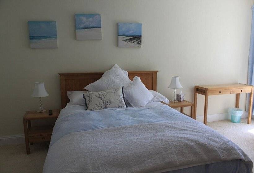 The Burrows Bed And Breakfast