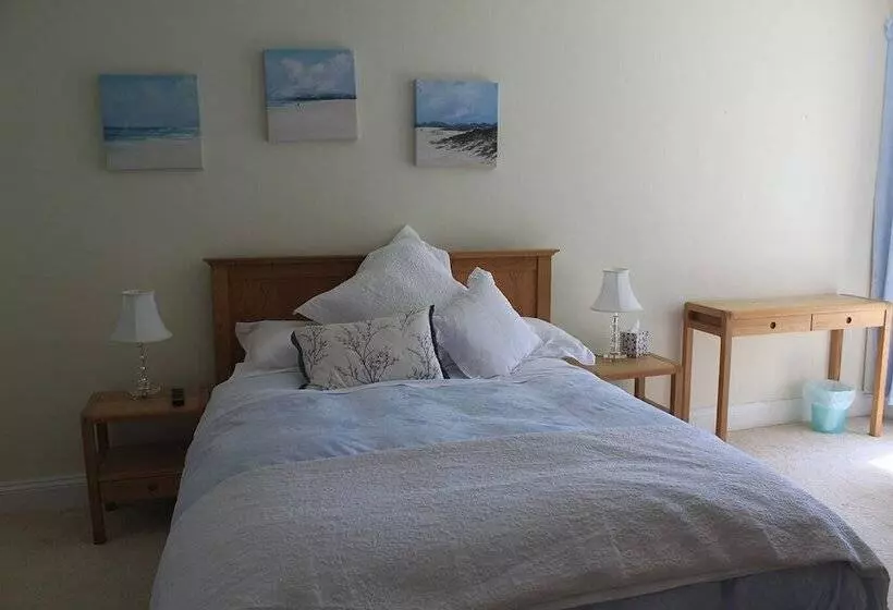 The Burrows Bed And Breakfast