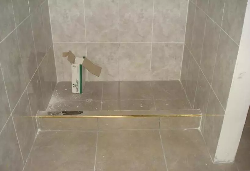 تختخواب و صبحانه Akimekedo