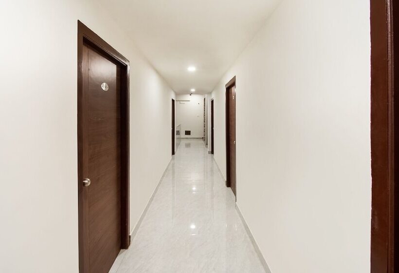 فندق Oyo 29061 Suryas Grand