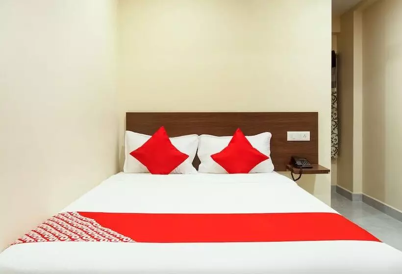 هتل Oyo 29061 Suryas Grand