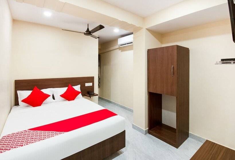 فندق Oyo 29061 Suryas Grand