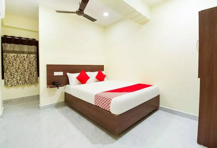هتل Oyo 29061 Suryas Grand