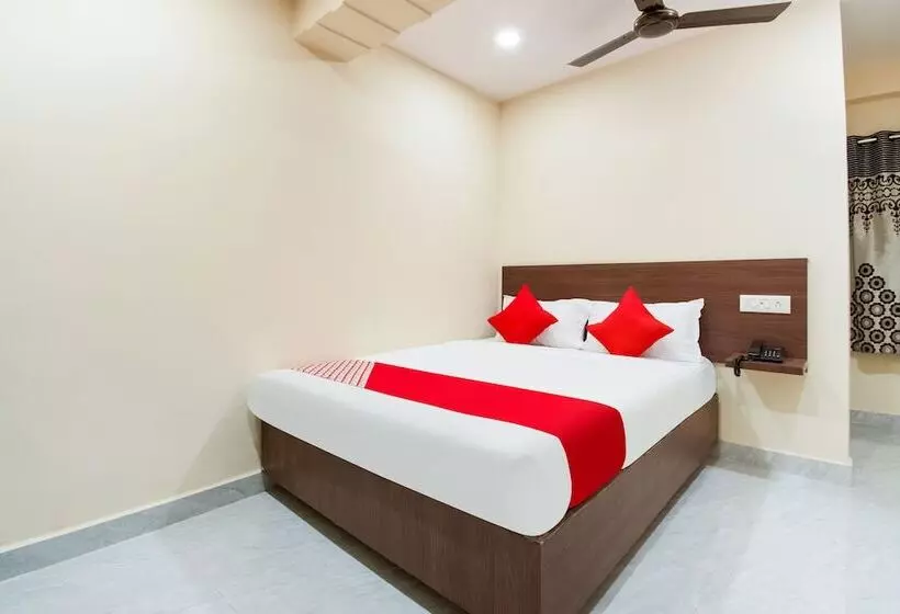 هتل Oyo 29061 Suryas Grand