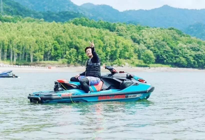 ペンション Ak Star