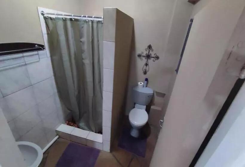 ベッドアンドブレックファースト Garden Apartments