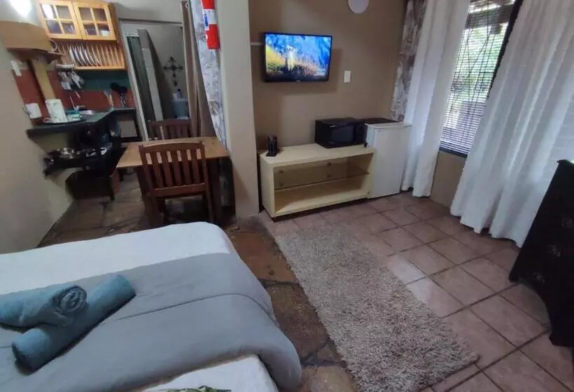 ベッドアンドブレックファースト Garden Apartments