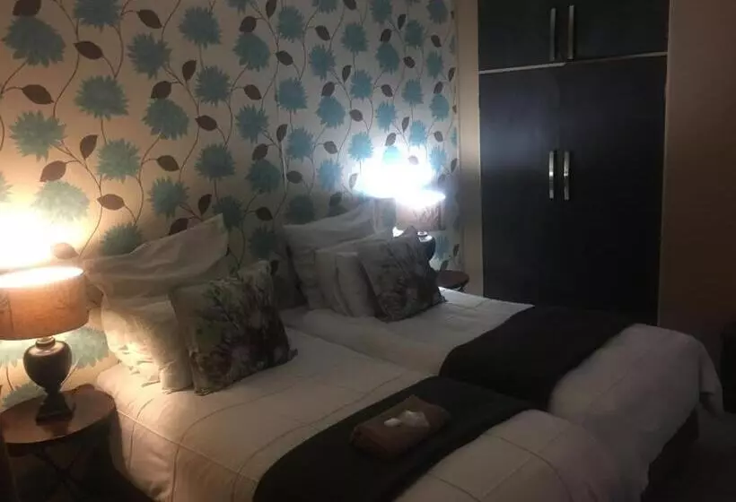 ベッドアンドブレックファースト Garden Apartments