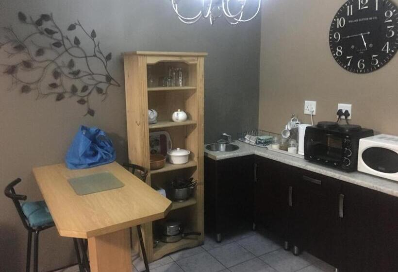 مبيت وإفطار Garden Apartments